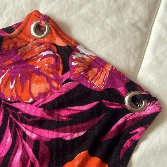 Tropical Floral Print Top - Picture 3 of 6